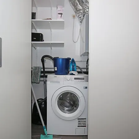Calypso 1 Bedroom With Parking And Gym 826 Rotterdam